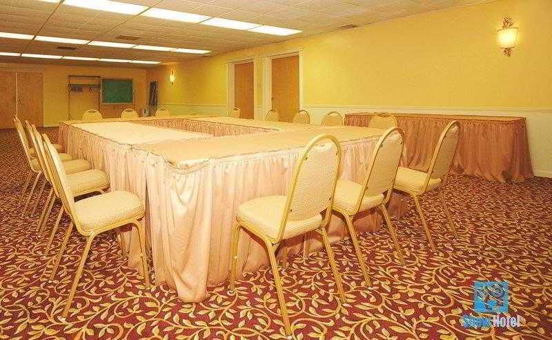 Econo Lodge קוויקרטאון מתקנים תמונה