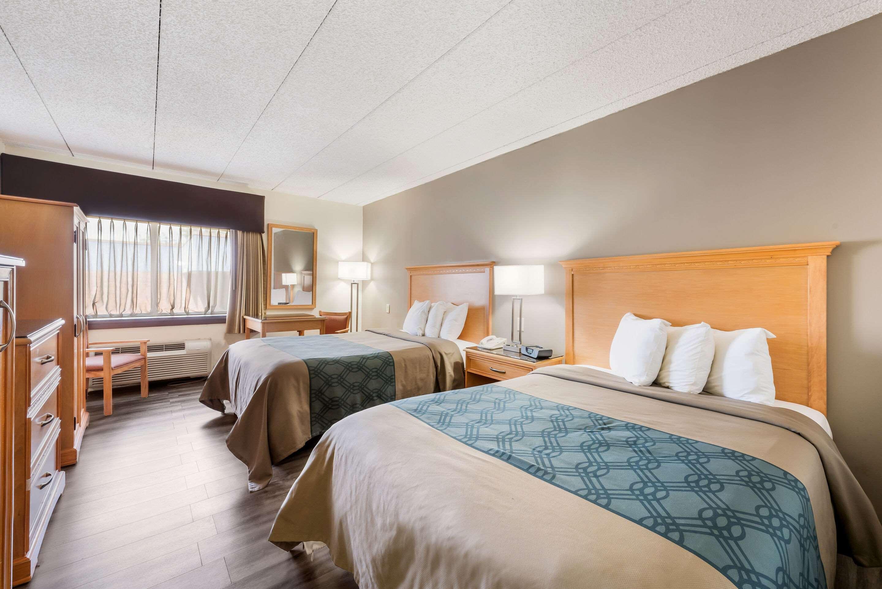 Econo Lodge קוויקרטאון מראה חיצוני תמונה
