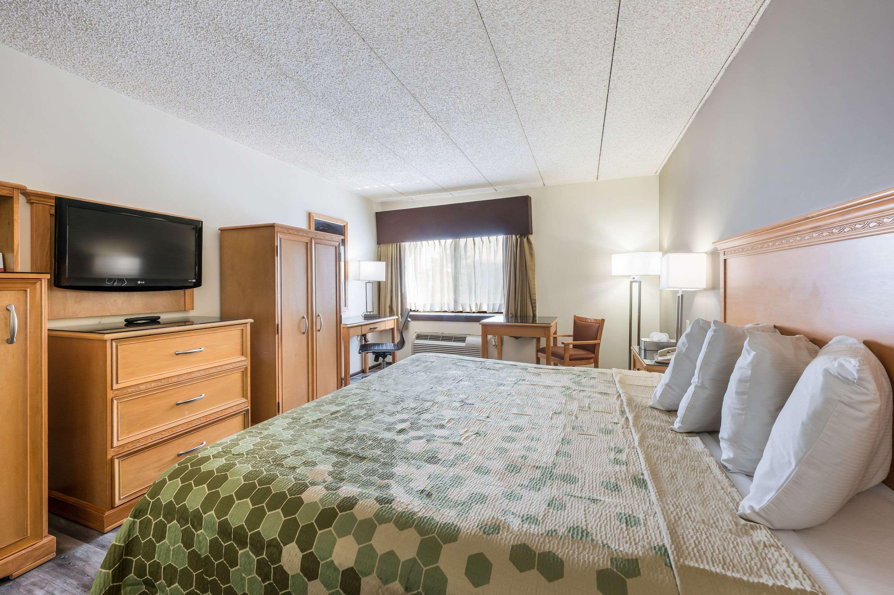 Econo Lodge קוויקרטאון מראה חיצוני תמונה
