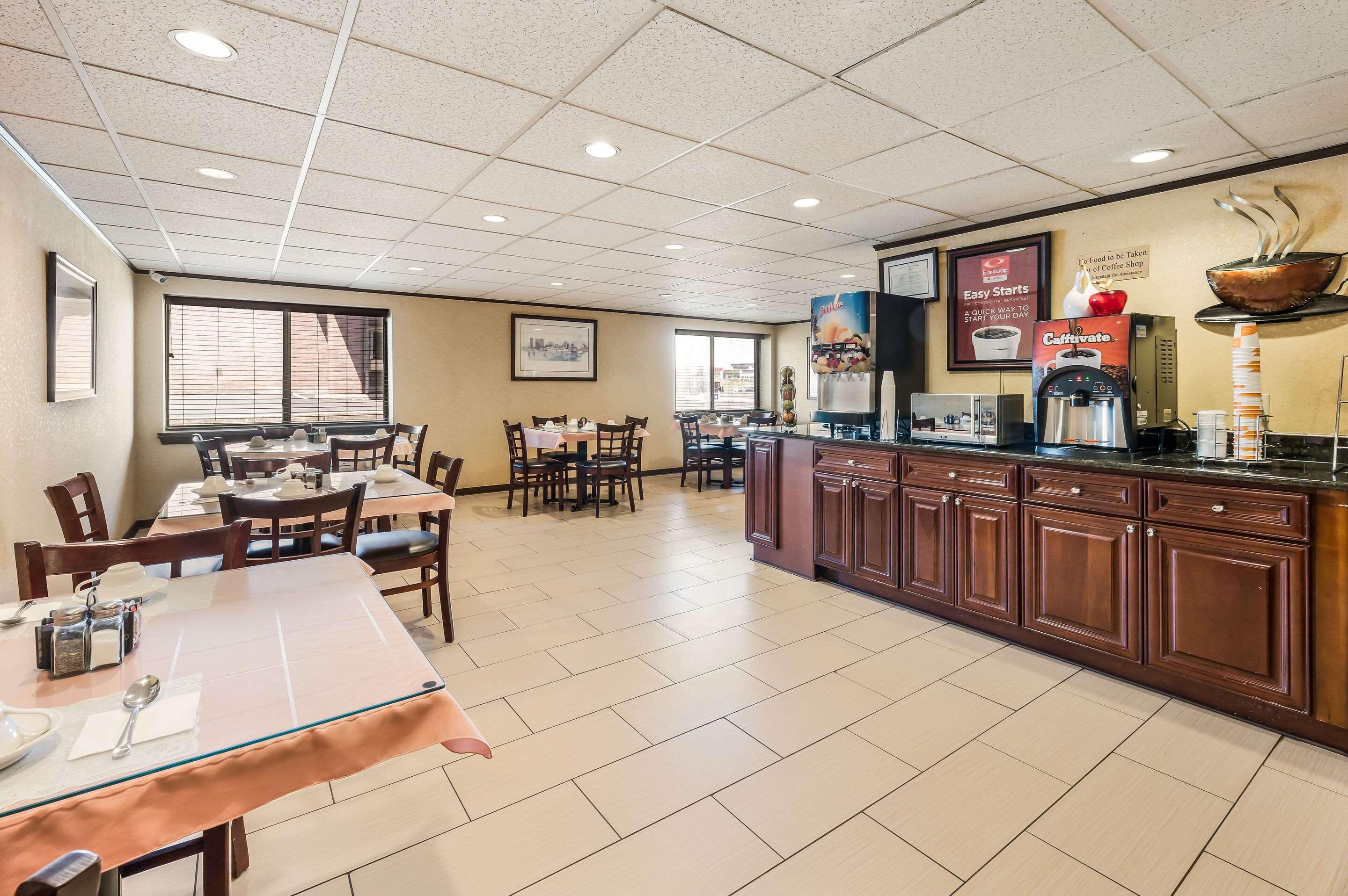 Econo Lodge קוויקרטאון מראה חיצוני תמונה