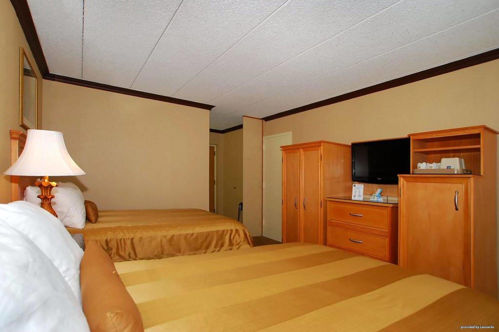 Econo Lodge קוויקרטאון מראה חיצוני תמונה