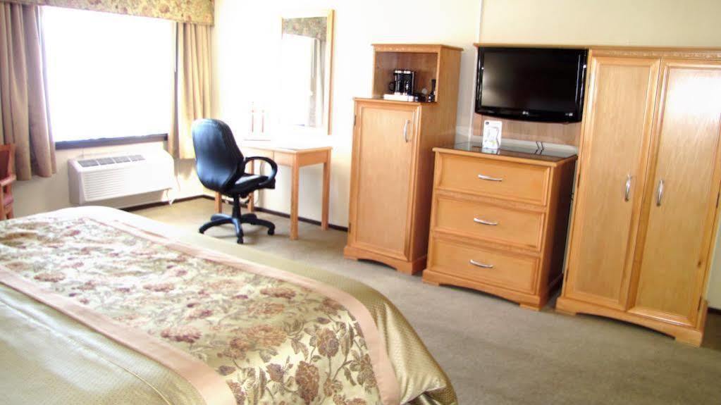 Econo Lodge קוויקרטאון מראה חיצוני תמונה