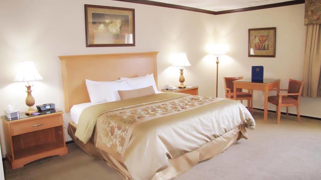 Econo Lodge קוויקרטאון מראה חיצוני תמונה